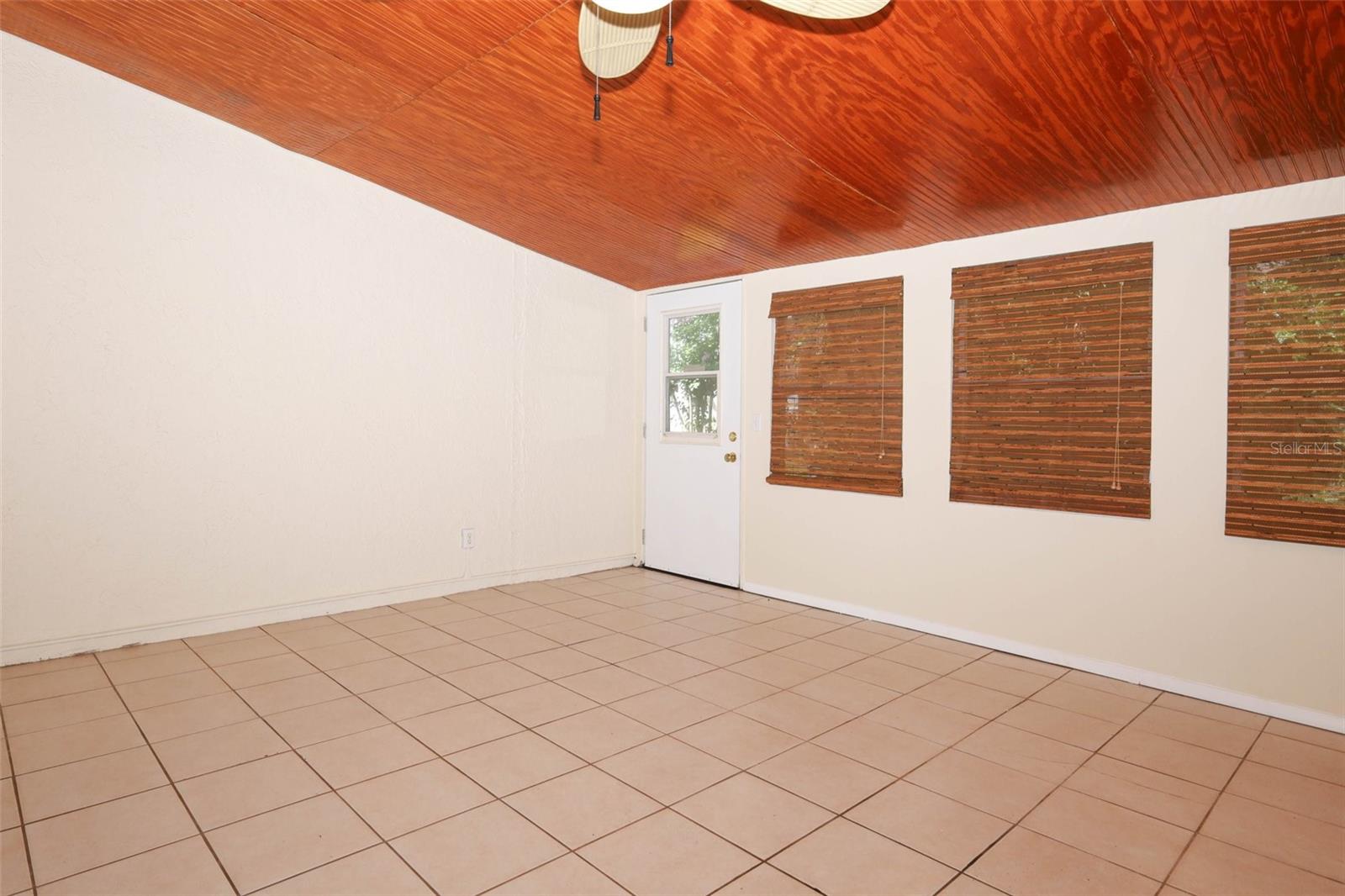 ERROL ESTATE - Residential