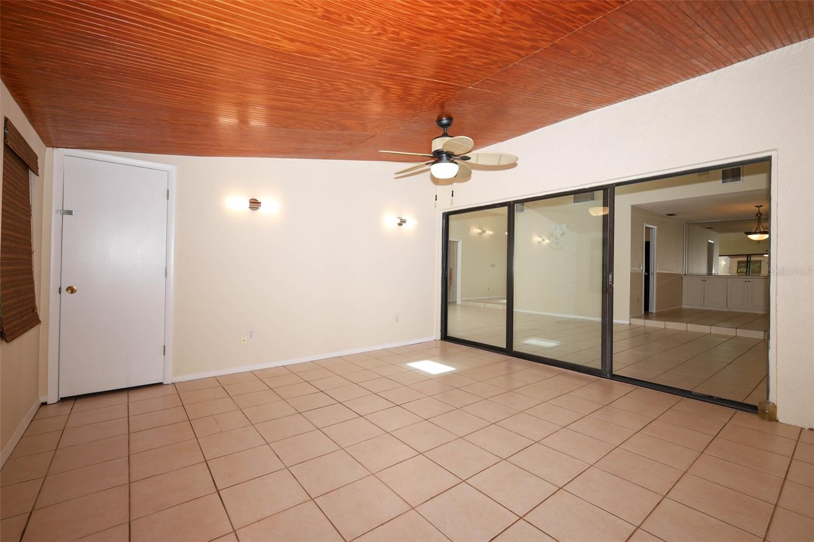 ERROL ESTATE - Residential