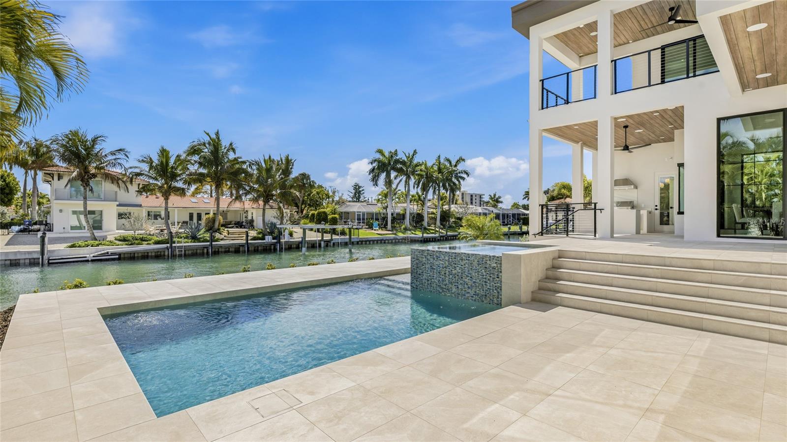 COUNTRY CLUB SHORES SEC 02 - Residential