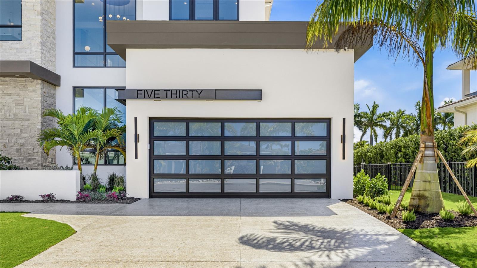 COUNTRY CLUB SHORES SEC 02 - Residential