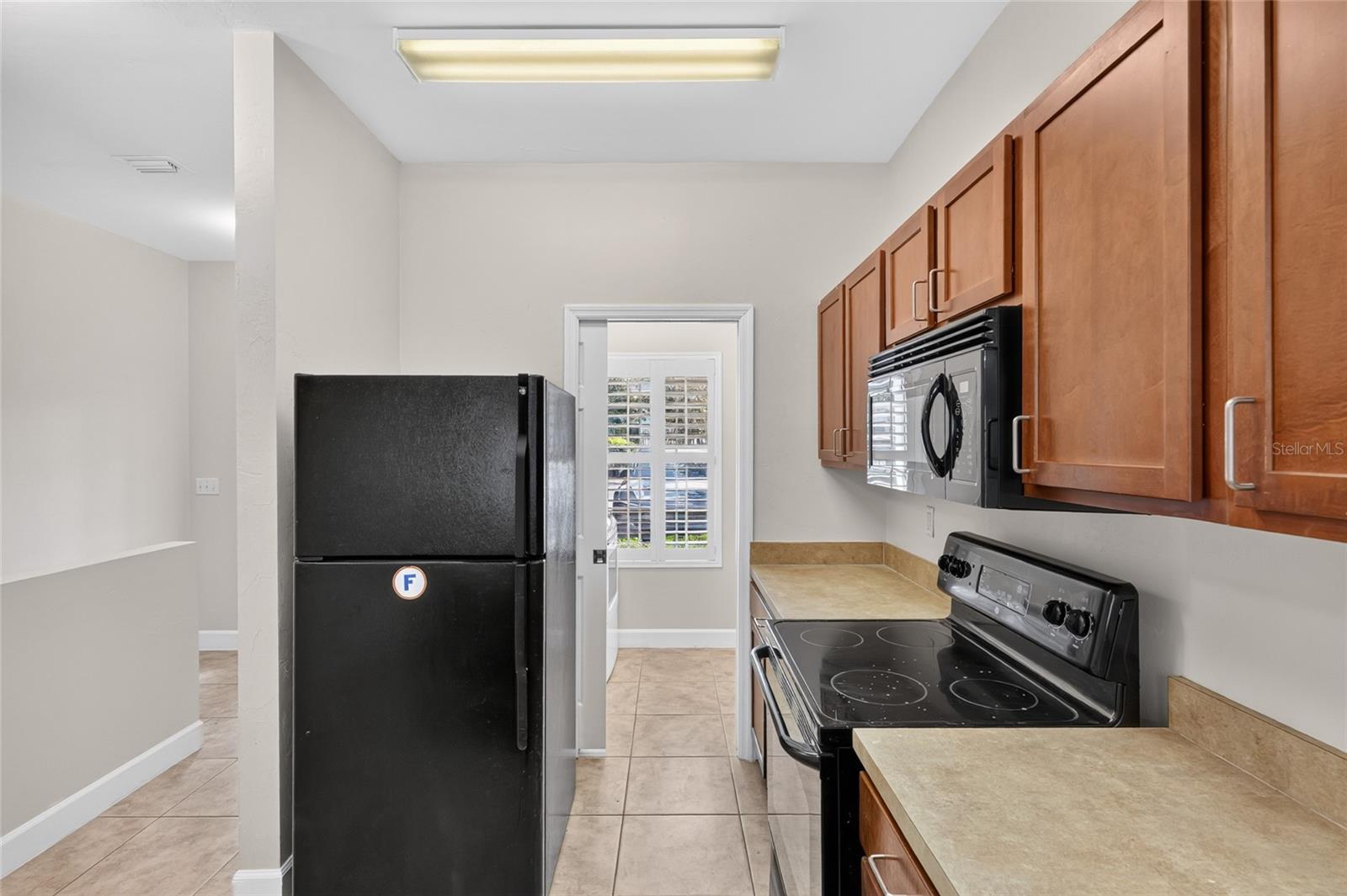 WOODS EDGE CONDO - Residential