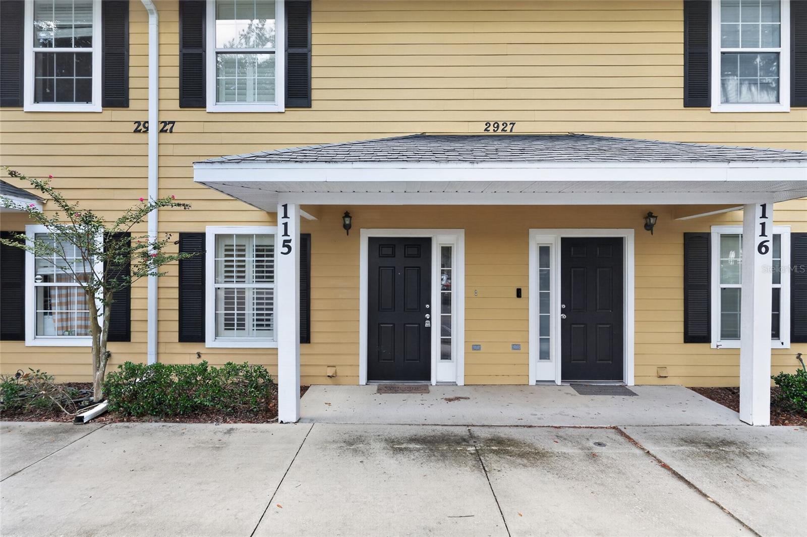 WOODS EDGE CONDO - Residential
