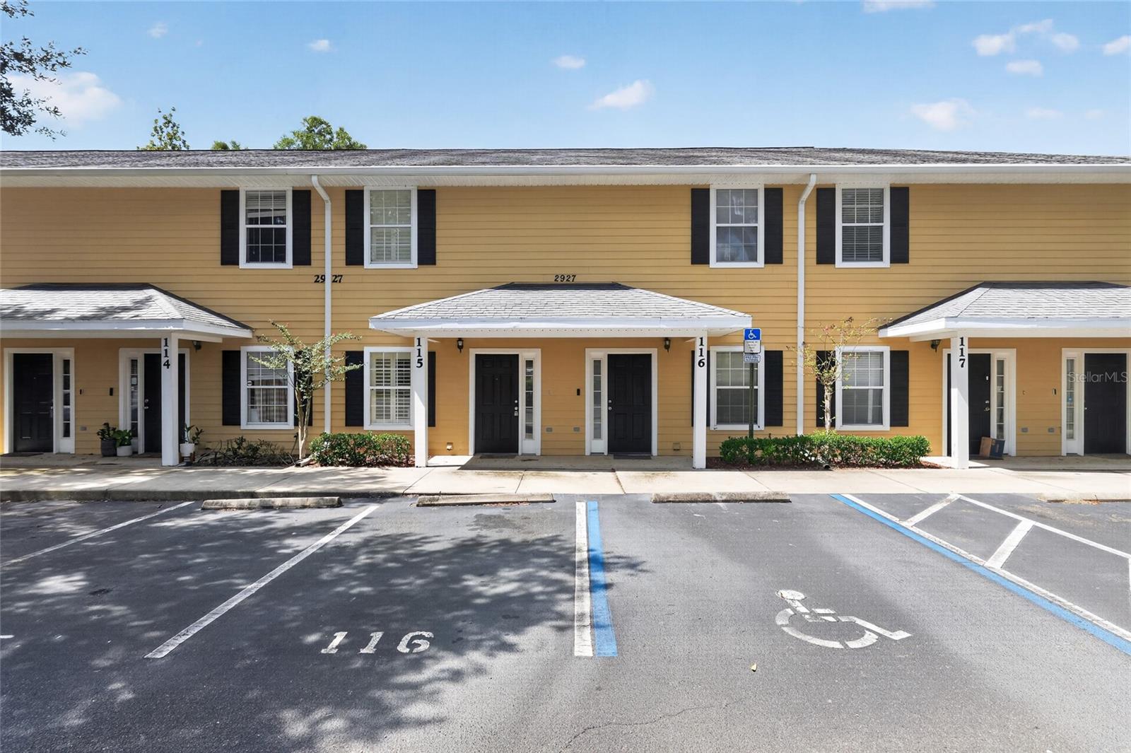 WOODS EDGE CONDO - Residential