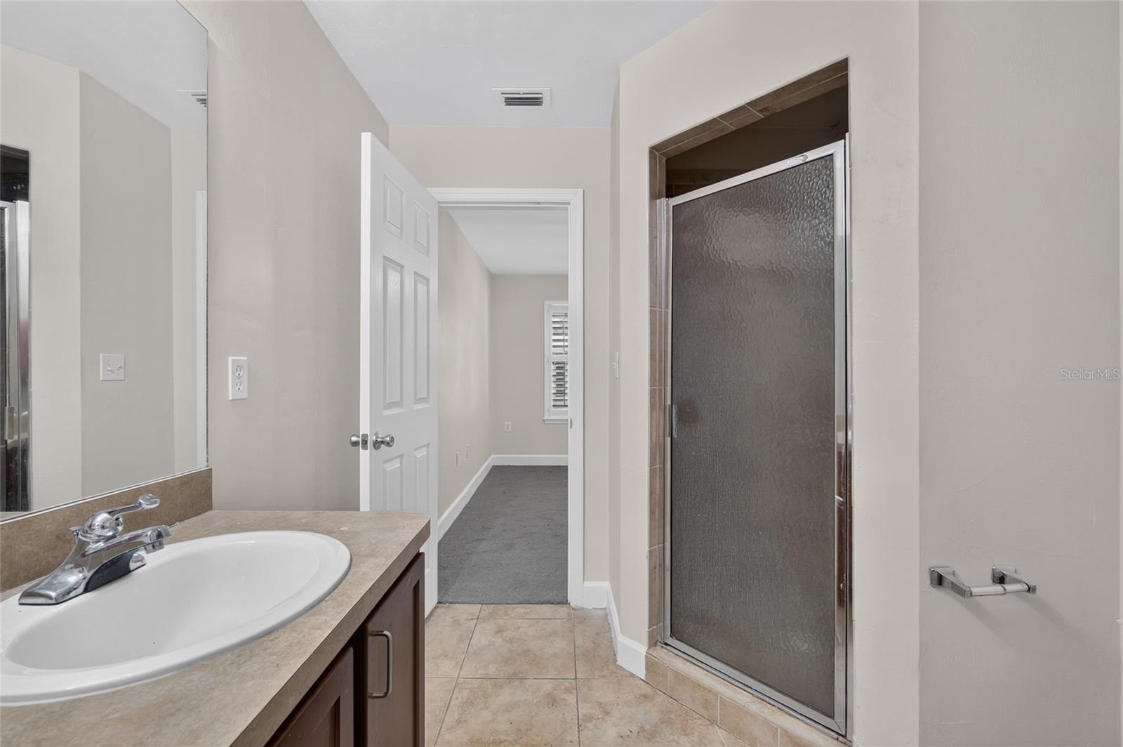 WOODS EDGE CONDO - Residential