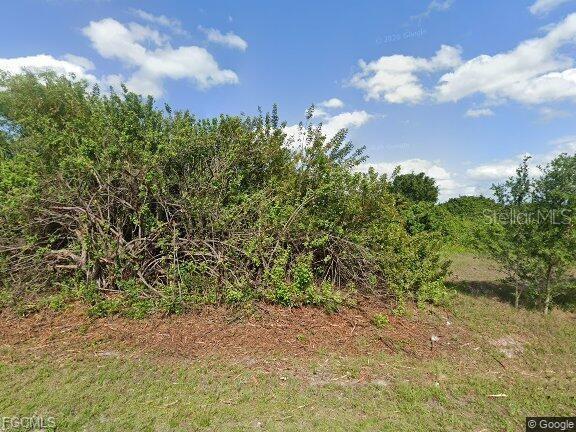 LEHIGH ACRES - Land