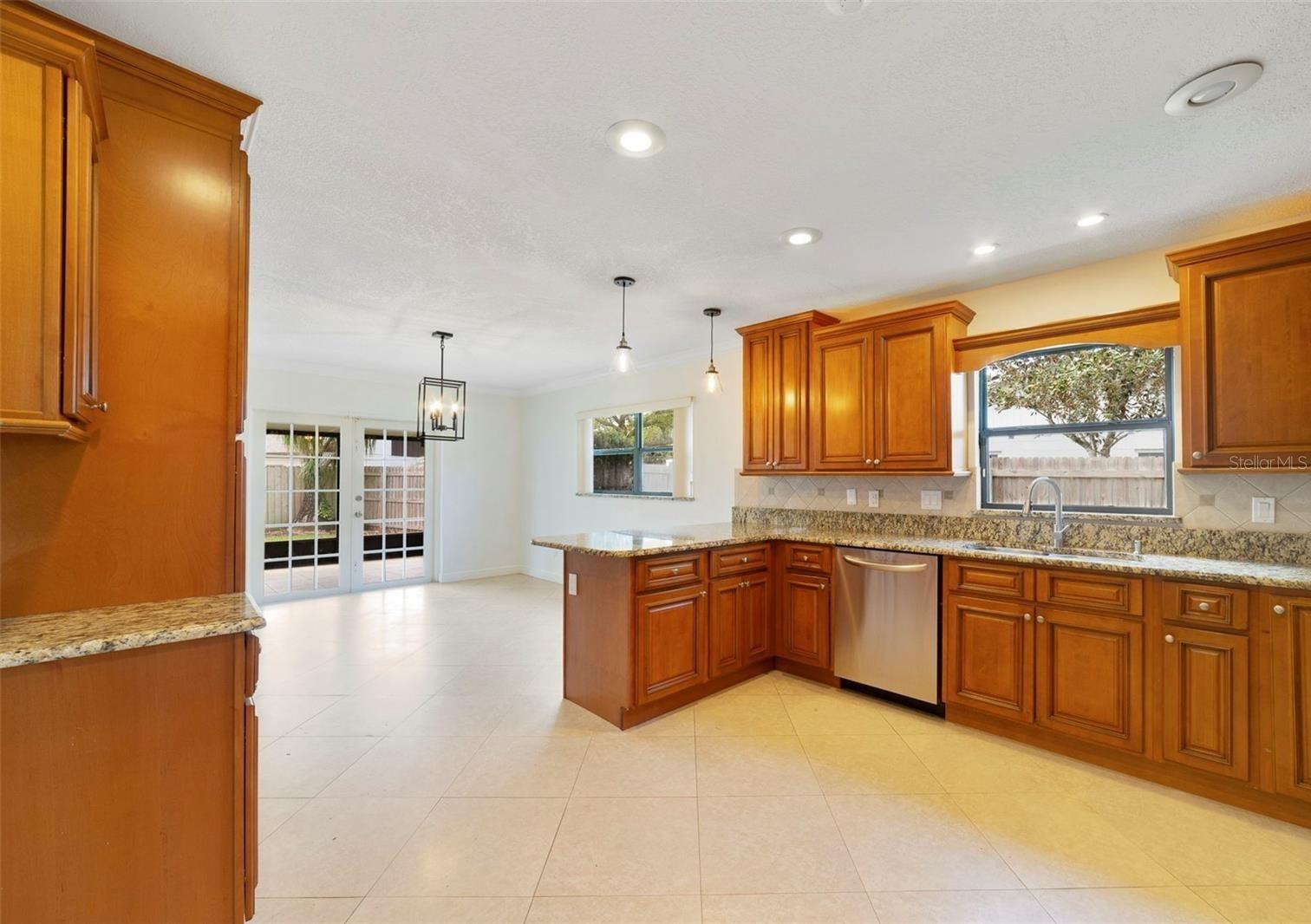 WRENWOOD UNIT 3 3RD ADD - Residential Lease