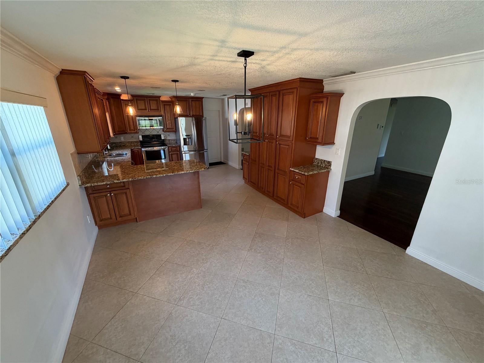 WRENWOOD UNIT 3 3RD ADD - Residential Lease