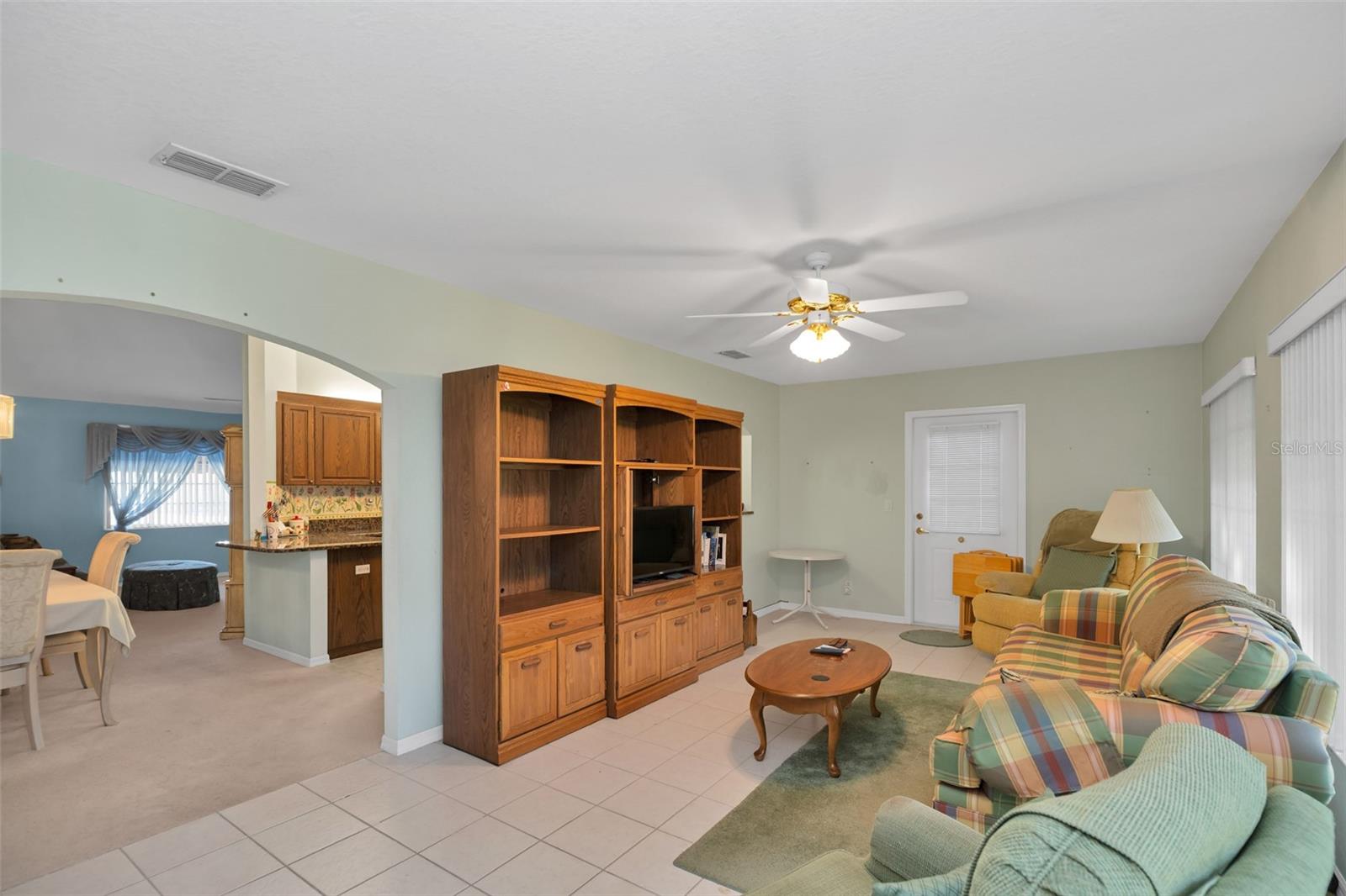 SPRUCE CREEK  COUNTRY GOLF AND COUNTRY CLUB - Residential