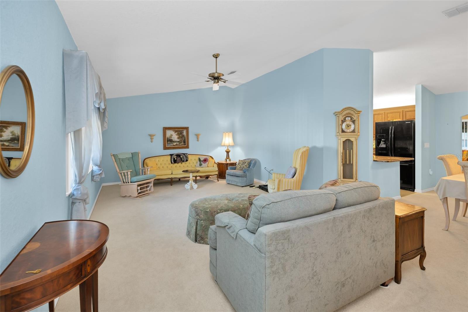 SPRUCE CREEK  COUNTRY GOLF AND COUNTRY CLUB - Residential