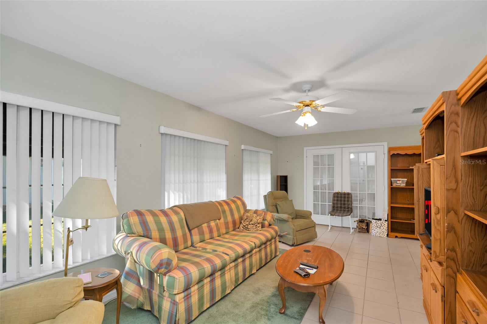 SPRUCE CREEK  COUNTRY GOLF AND COUNTRY CLUB - Residential