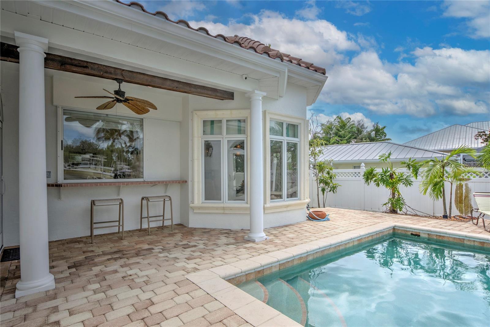 BAY ISLAND SHORES - Residential