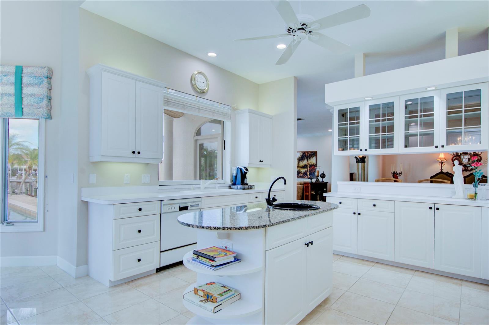 BAY ISLAND SHORES - Residential