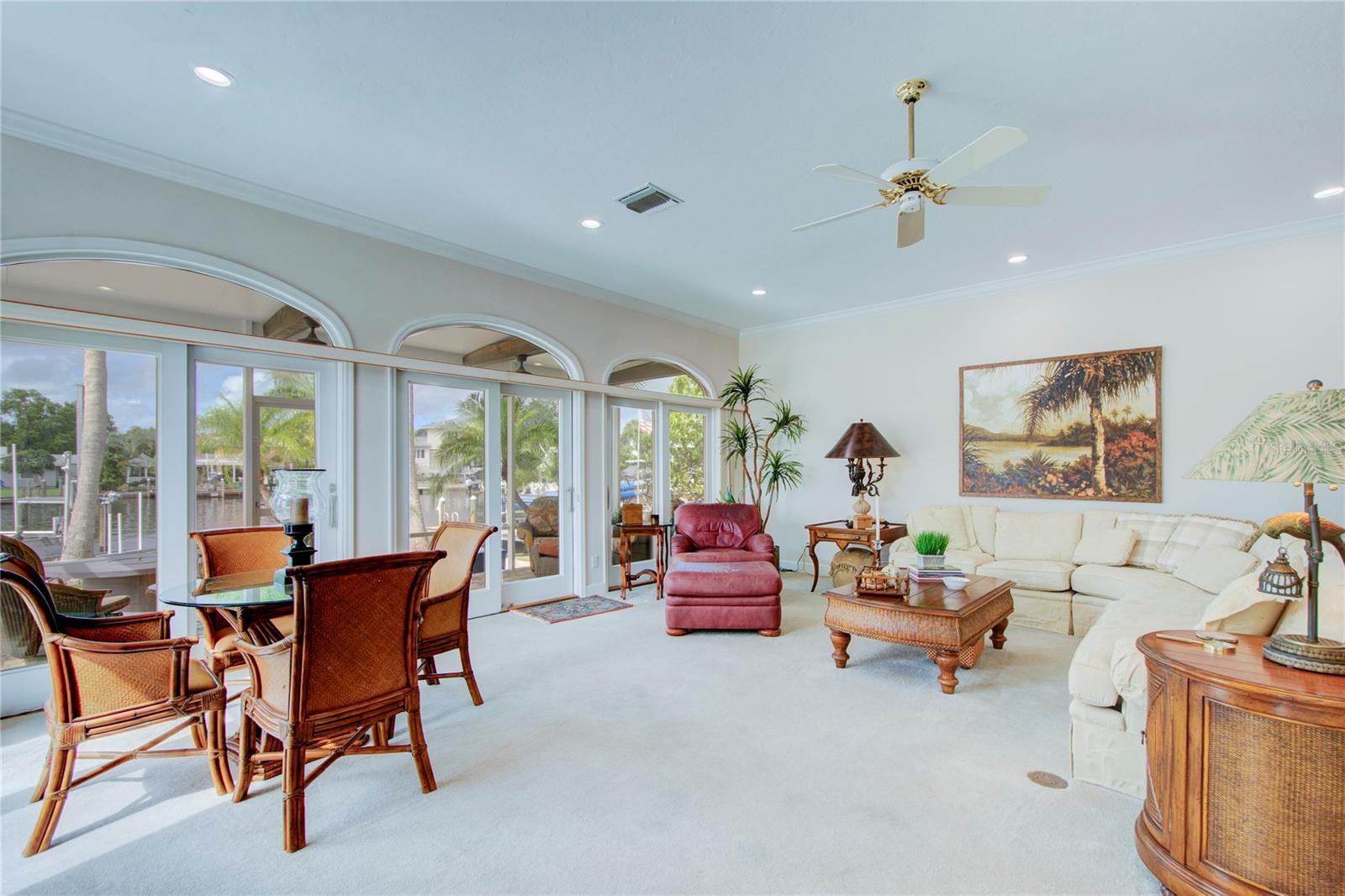 BAY ISLAND SHORES - Residential