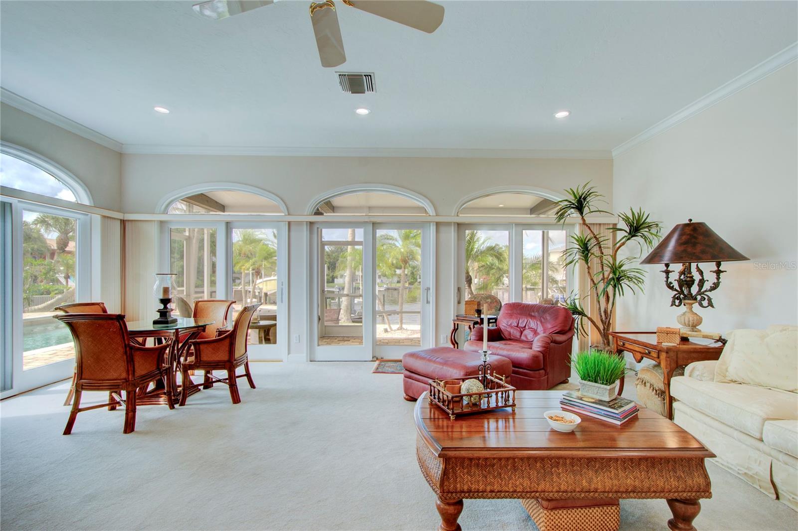 BAY ISLAND SHORES - Residential