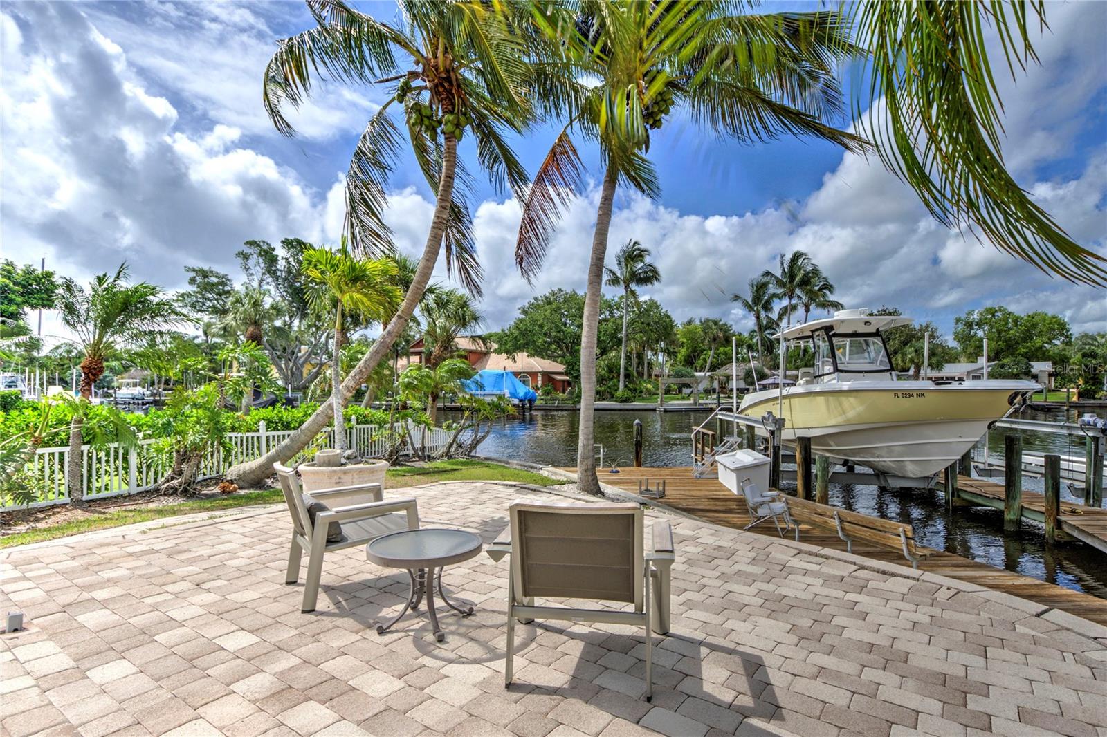 BAY ISLAND SHORES - Residential