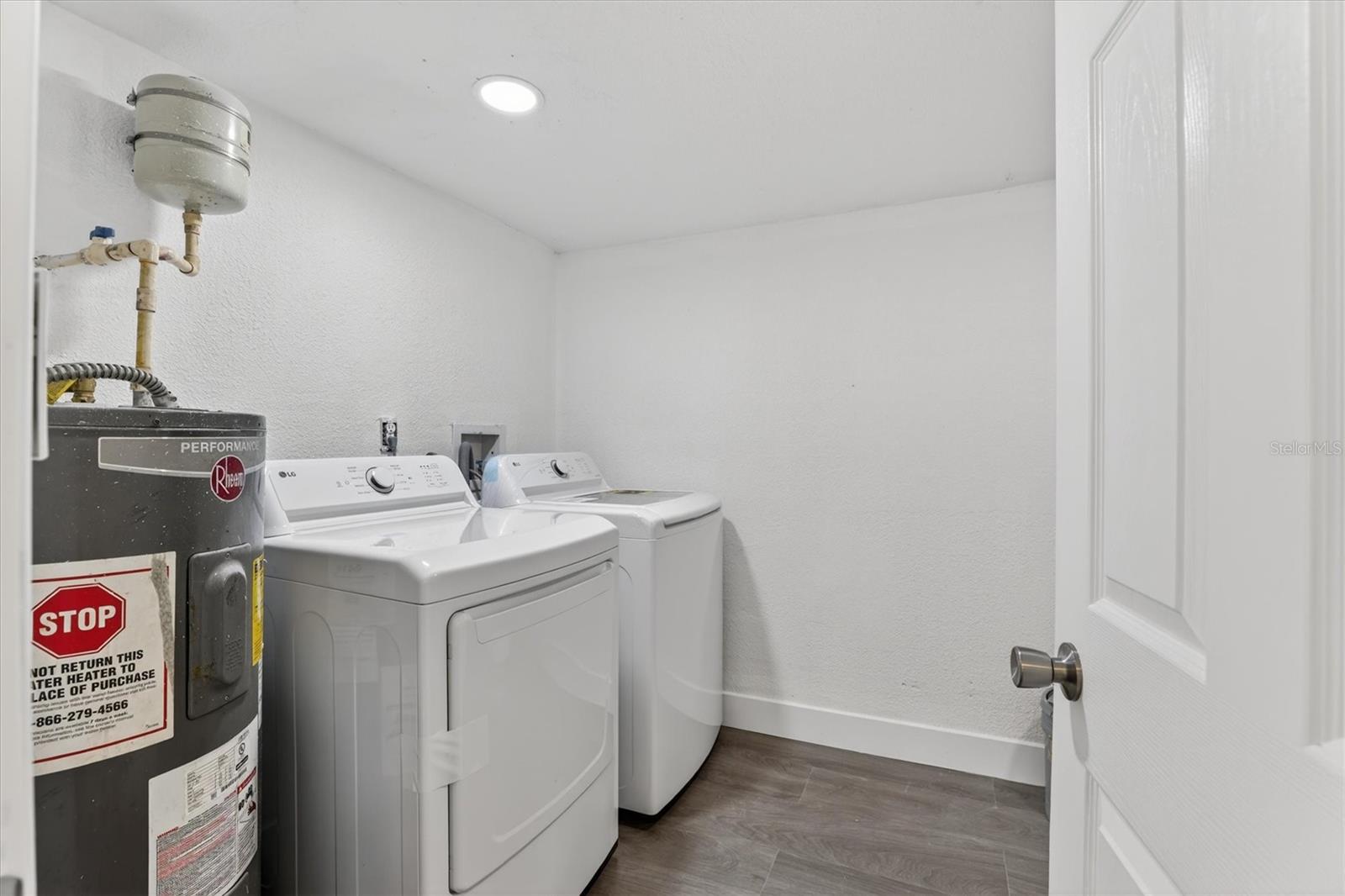 RIO GRANDE TERRACE SECOND ADD - Residential Lease