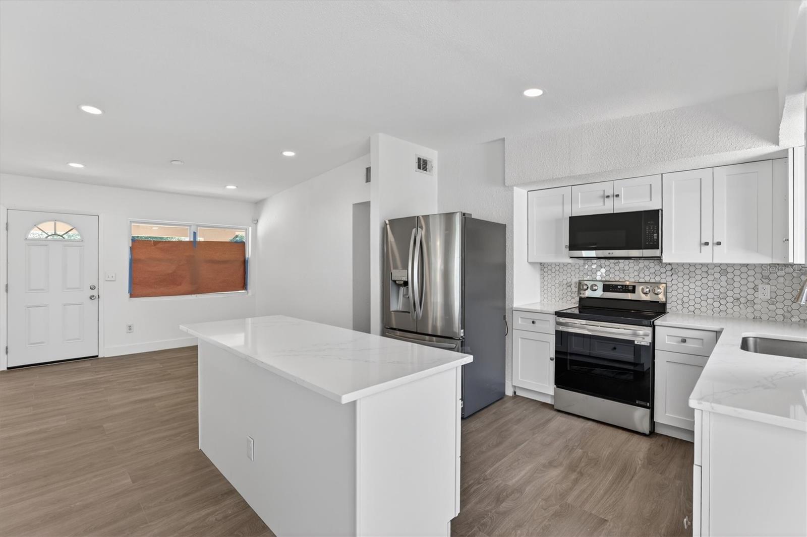 RIO GRANDE TERRACE SECOND ADD - Residential Lease