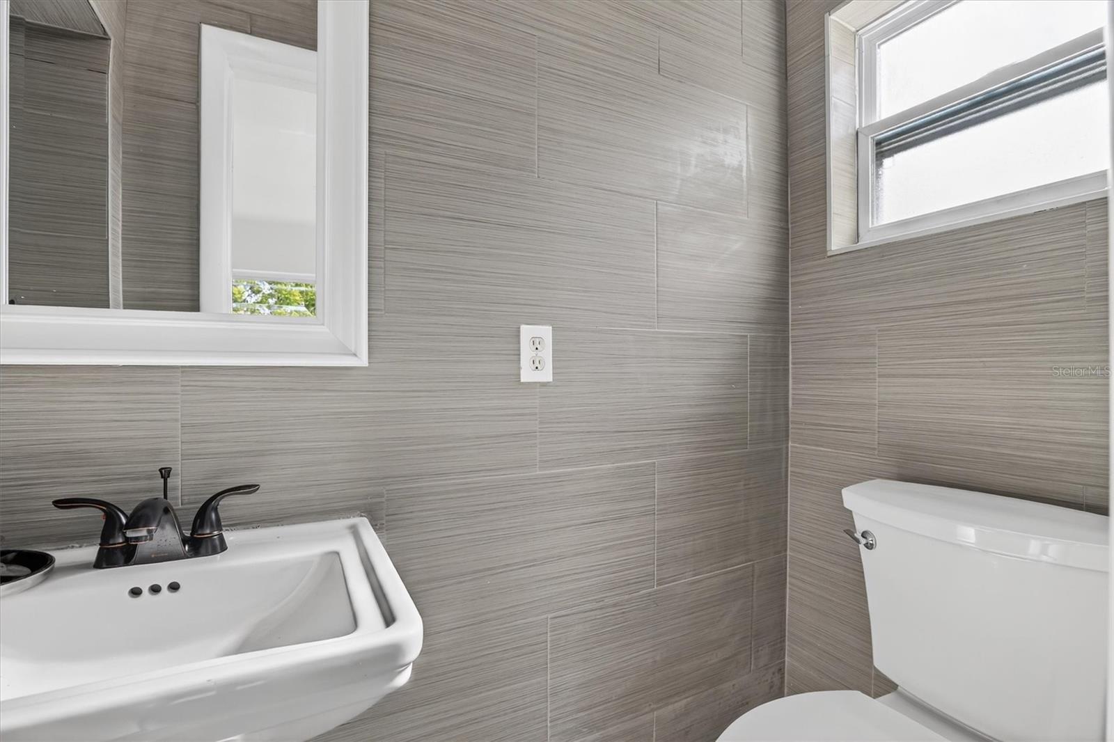 RIO GRANDE TERRACE SECOND ADD - Residential Lease