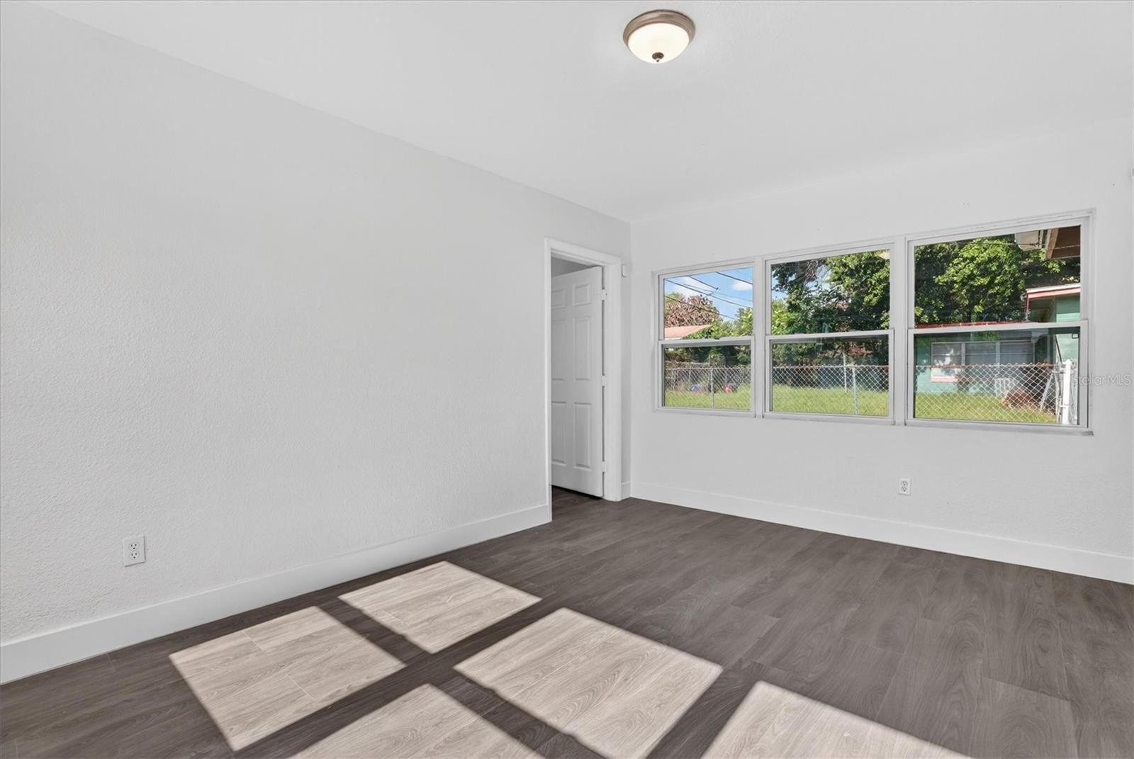 RIO GRANDE TERRACE SECOND ADD - Residential Lease