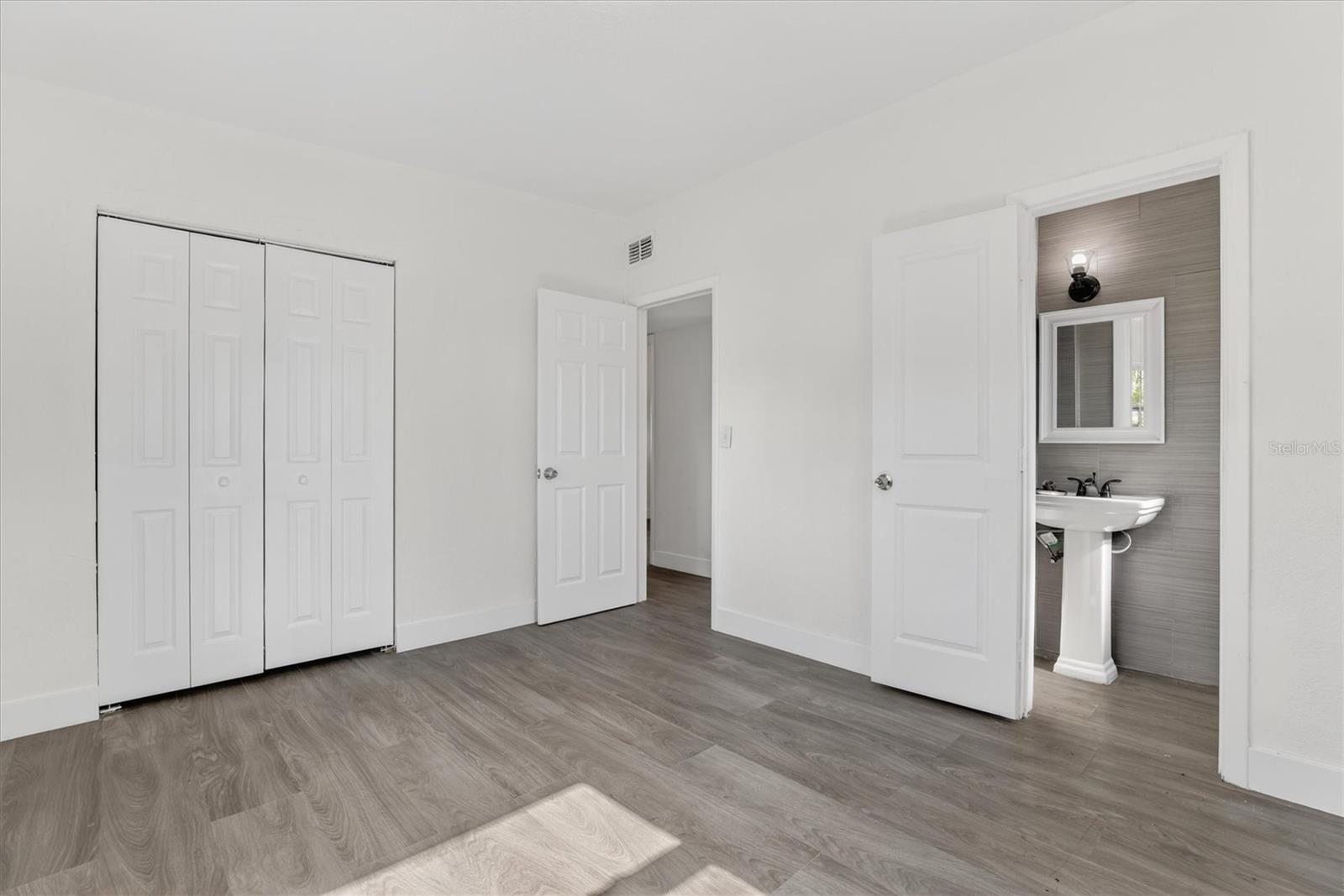 RIO GRANDE TERRACE SECOND ADD - Residential Lease