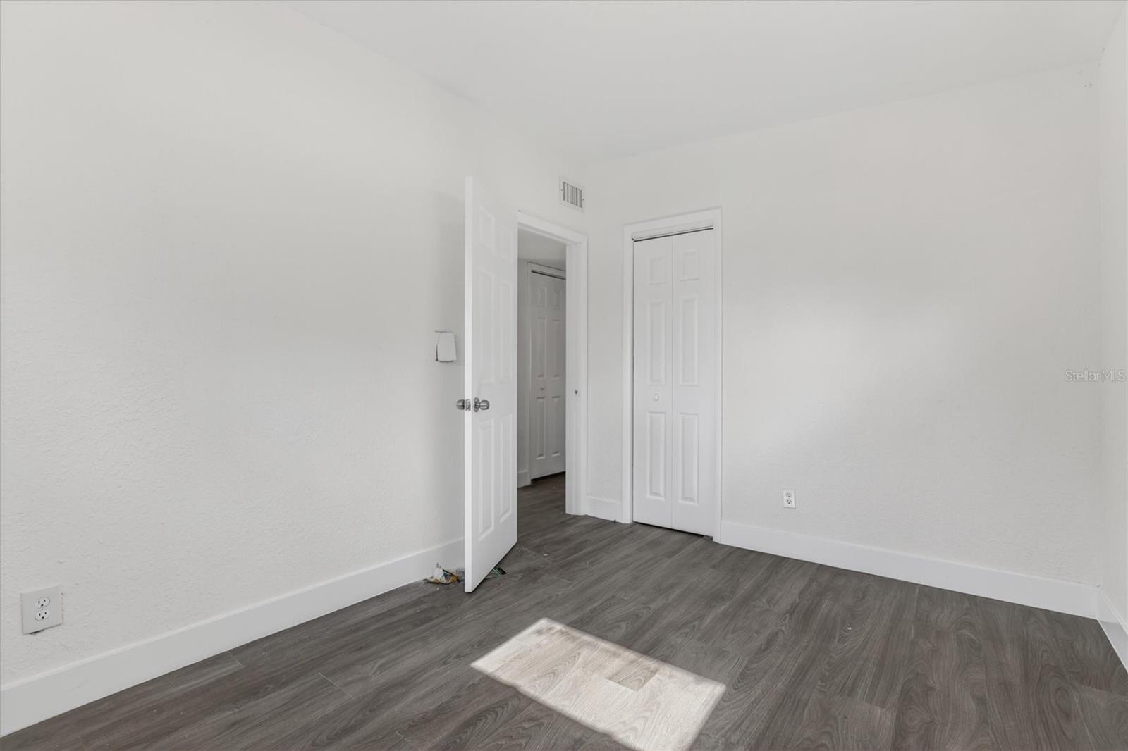 RIO GRANDE TERRACE SECOND ADD - Residential Lease
