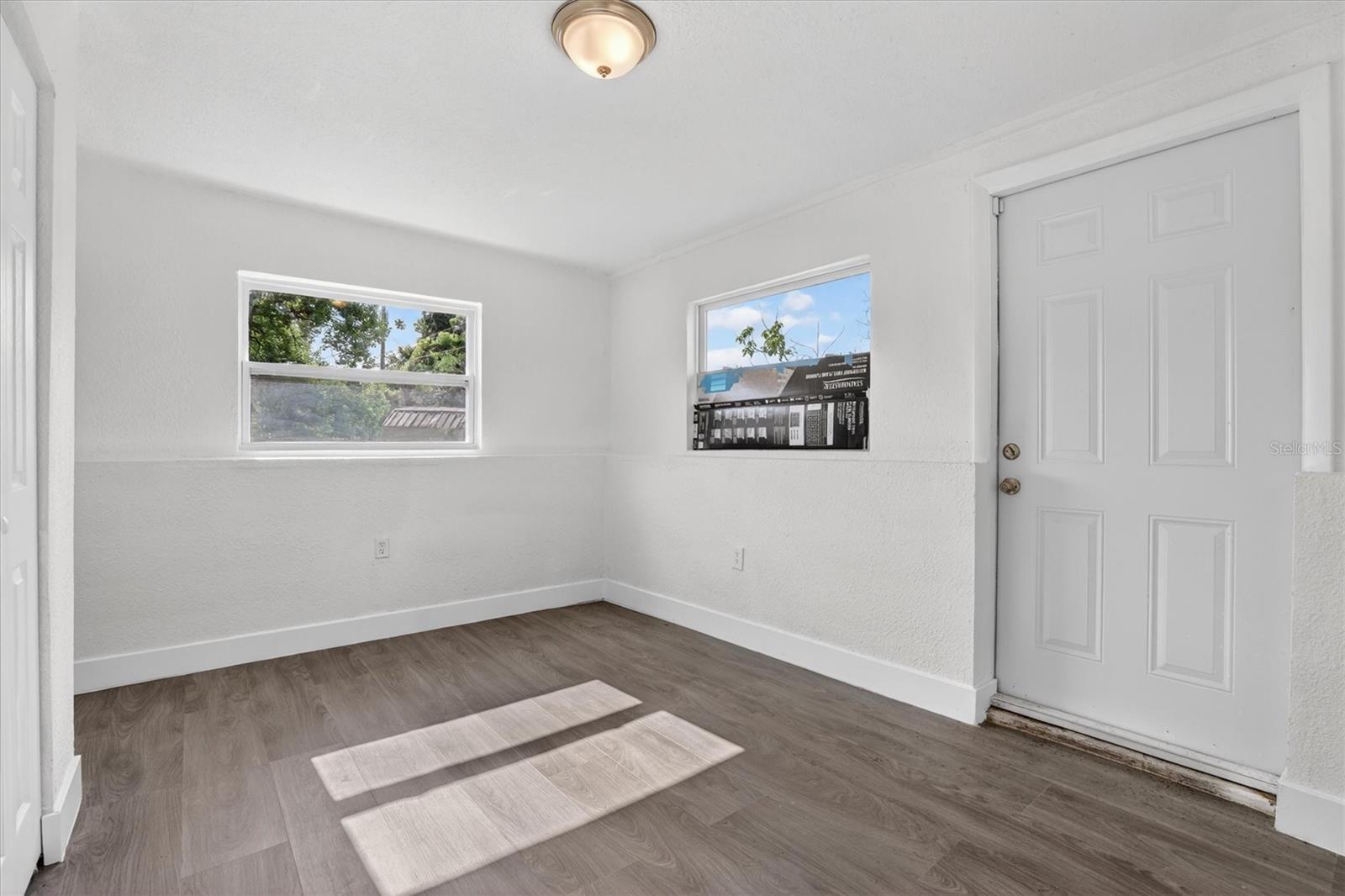 RIO GRANDE TERRACE SECOND ADD - Residential Lease