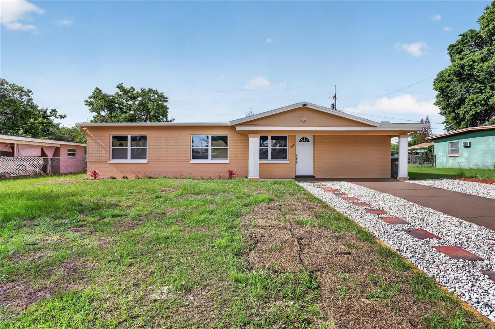 RIO GRANDE TERRACE SECOND ADD - Residential Lease