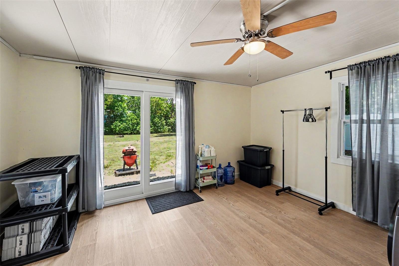 PASADENA ESTATES SEC F - Residential