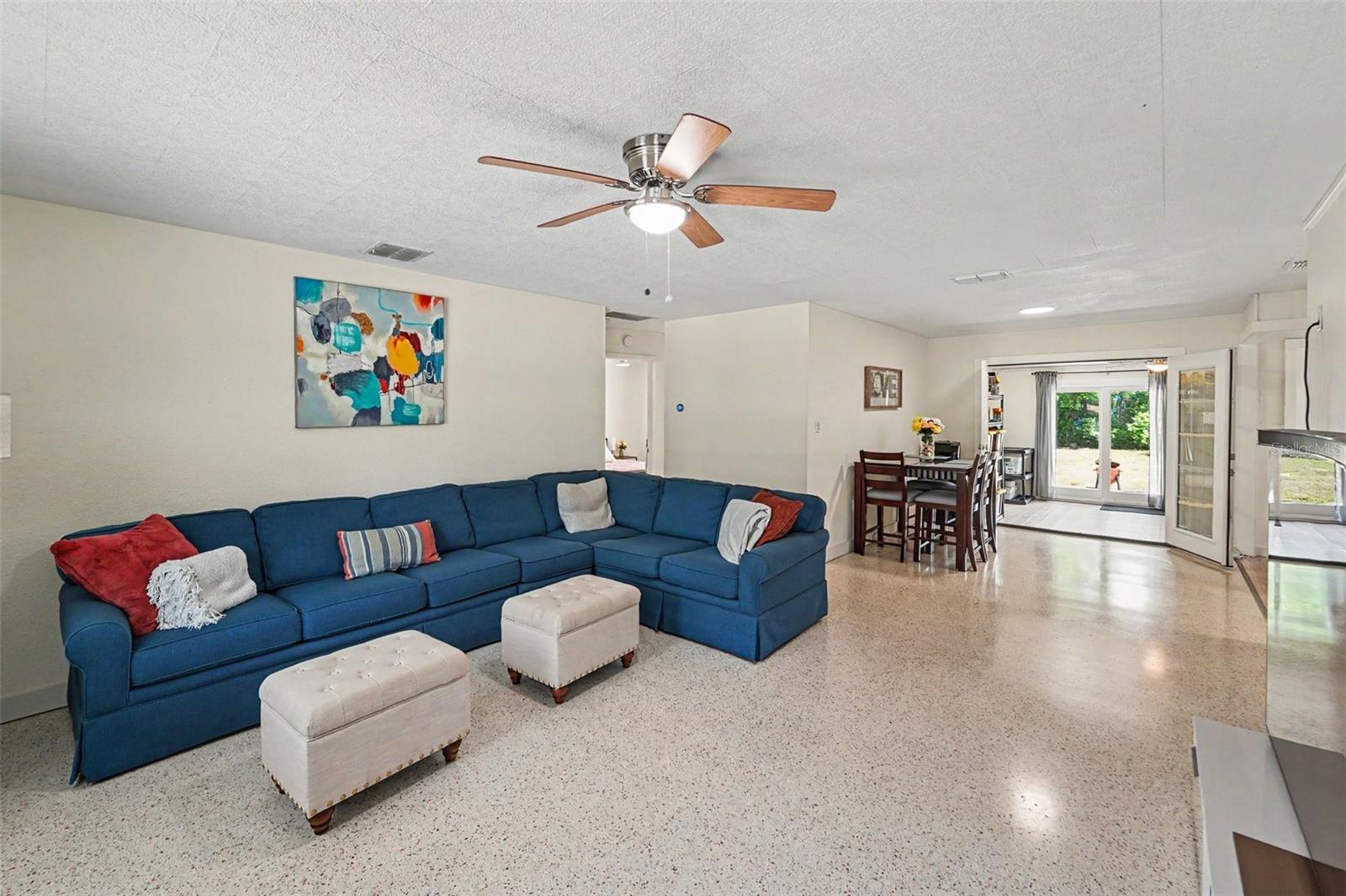 PASADENA ESTATES SEC F - Residential