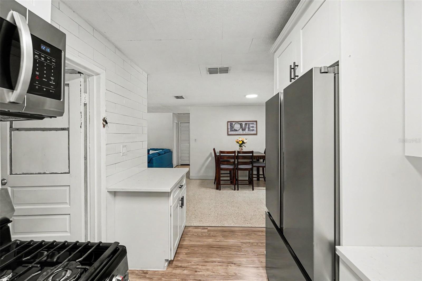 PASADENA ESTATES SEC F - Residential