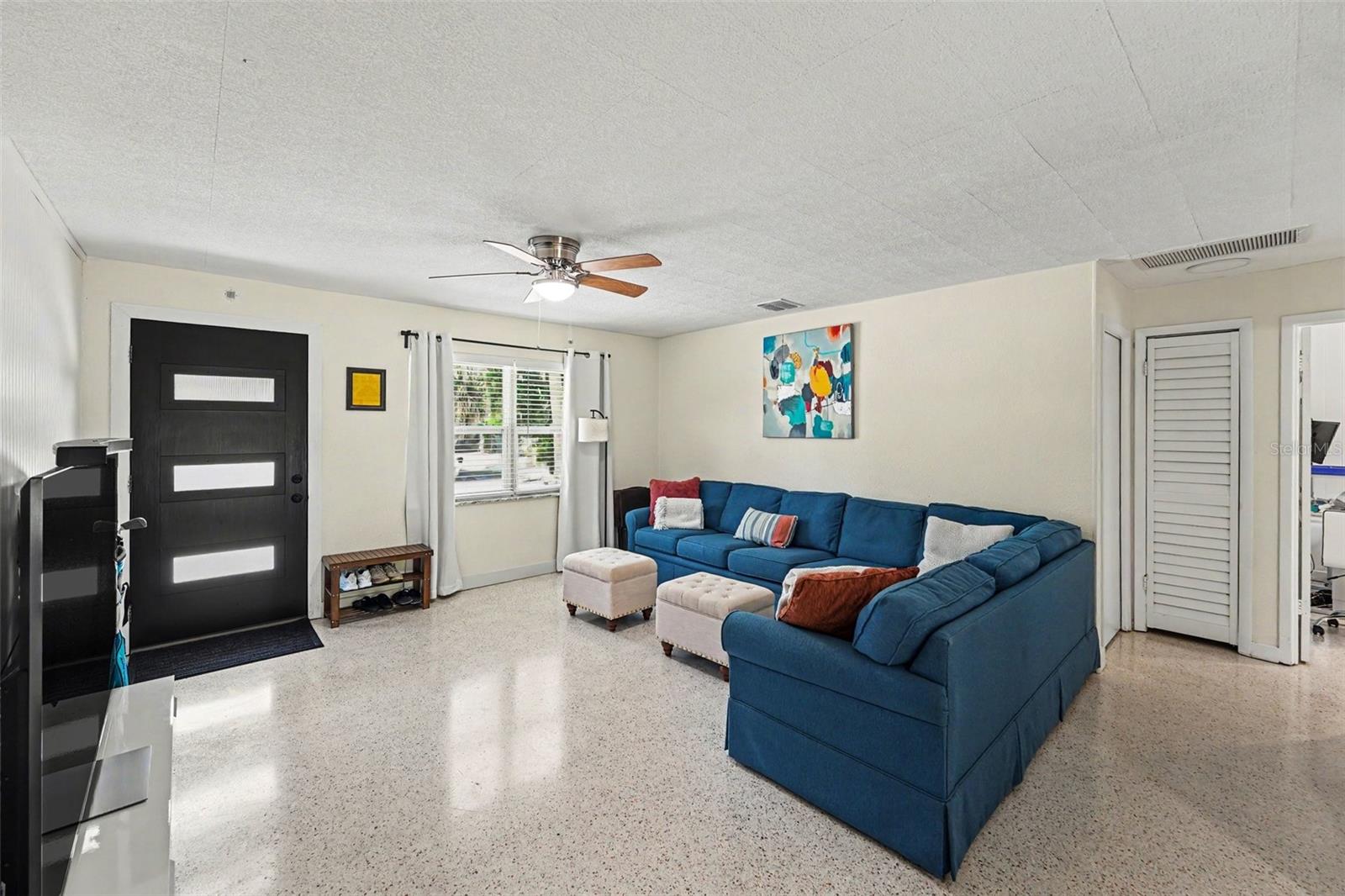 PASADENA ESTATES SEC F - Residential