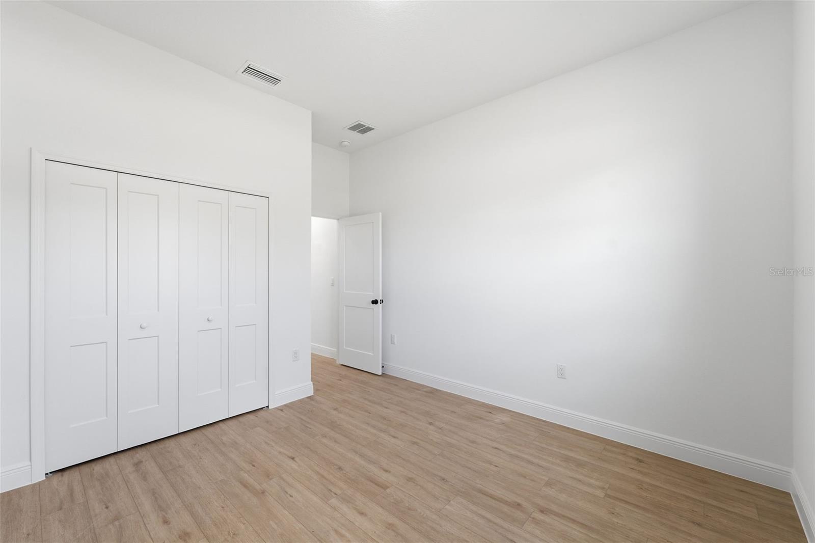 CITRUS SPGS UNIT 22 - Residential Lease