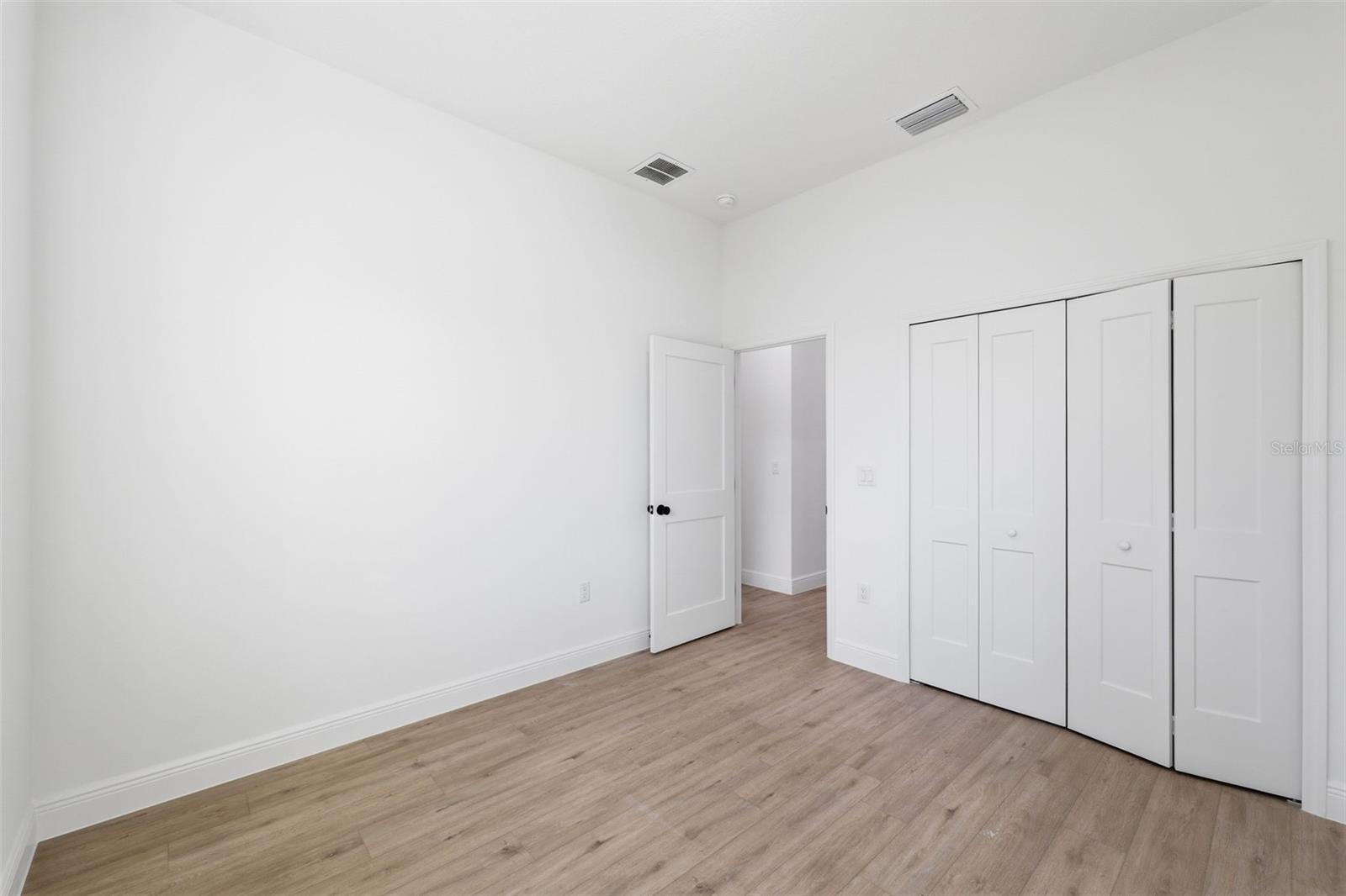 CITRUS SPGS UNIT 22 - Residential Lease