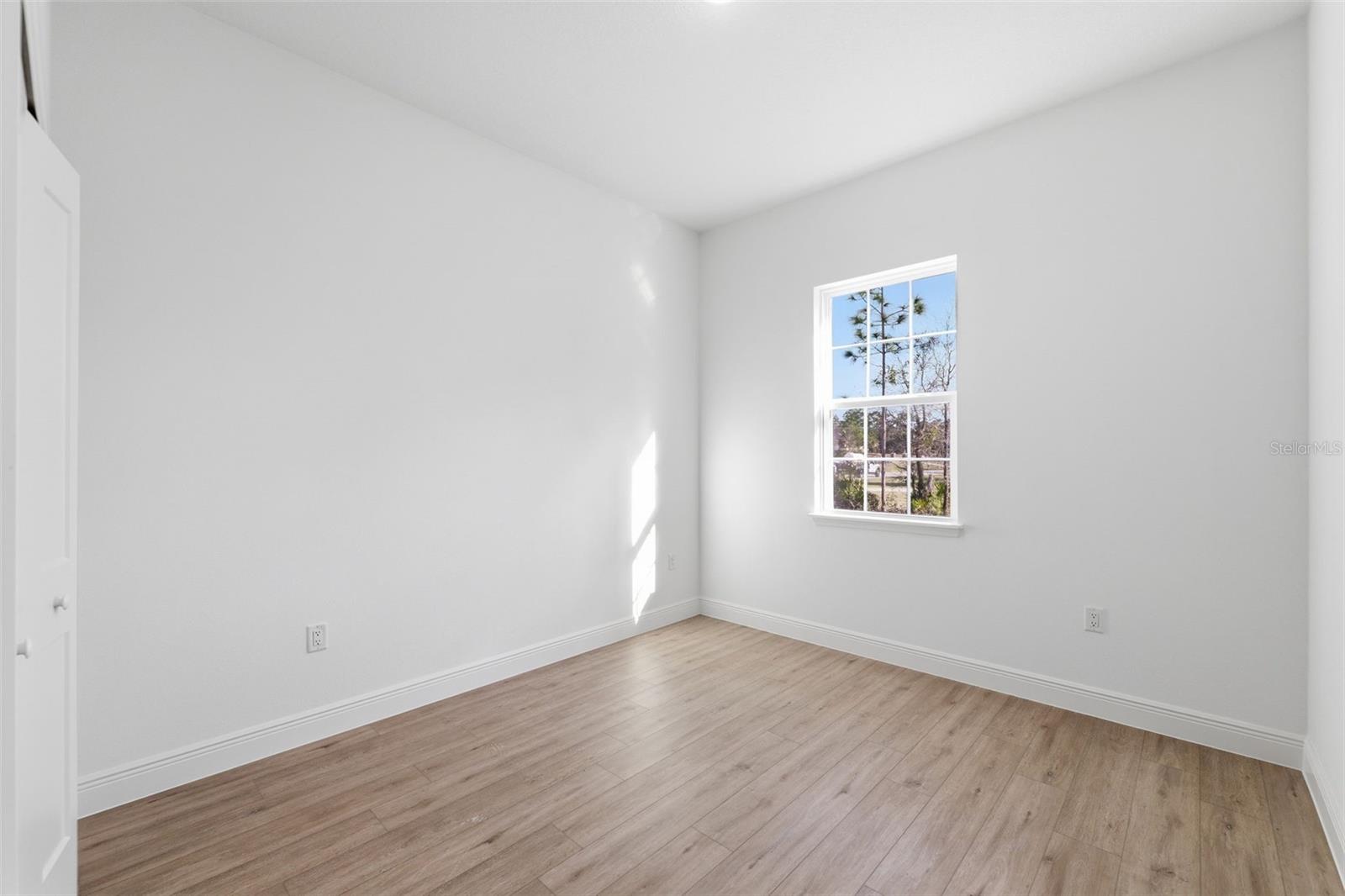 CITRUS SPGS UNIT 22 - Residential Lease