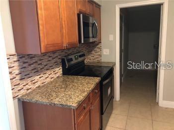 LAKESIDE HILL - Residential Lease