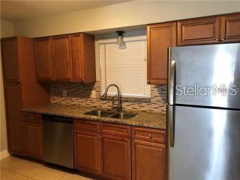 LAKESIDE HILL - Residential Lease