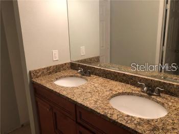 LAKESIDE HILL - Residential Lease