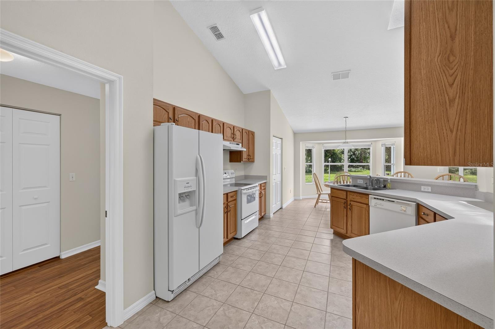 ROLLING RANCH ESTATE - Residential