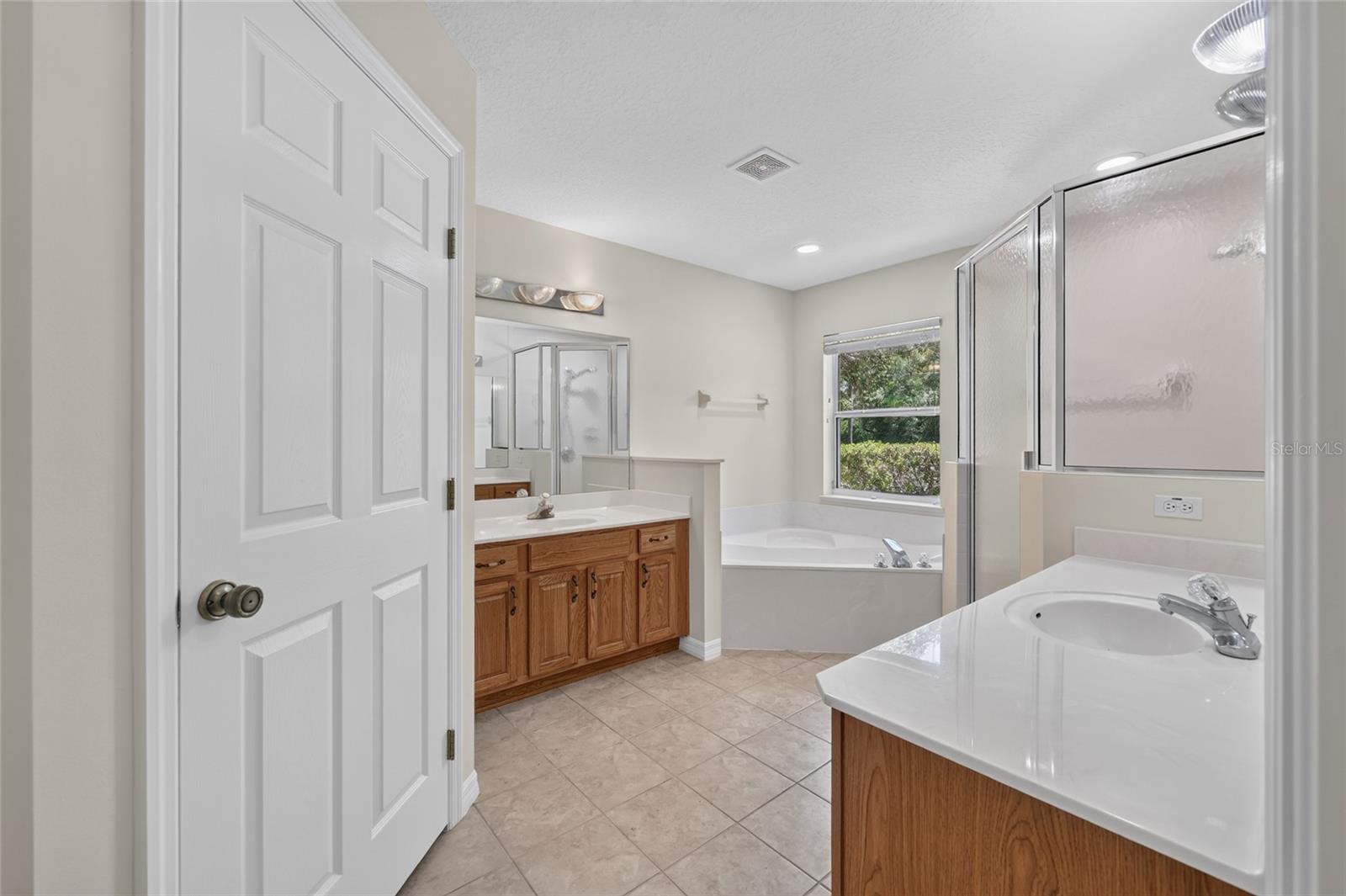 ROLLING RANCH ESTATE - Residential