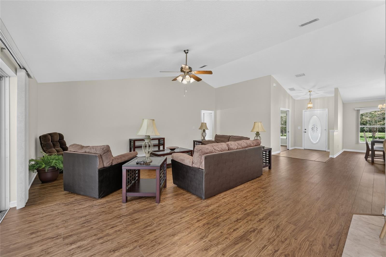 ROLLING RANCH ESTATE - Residential