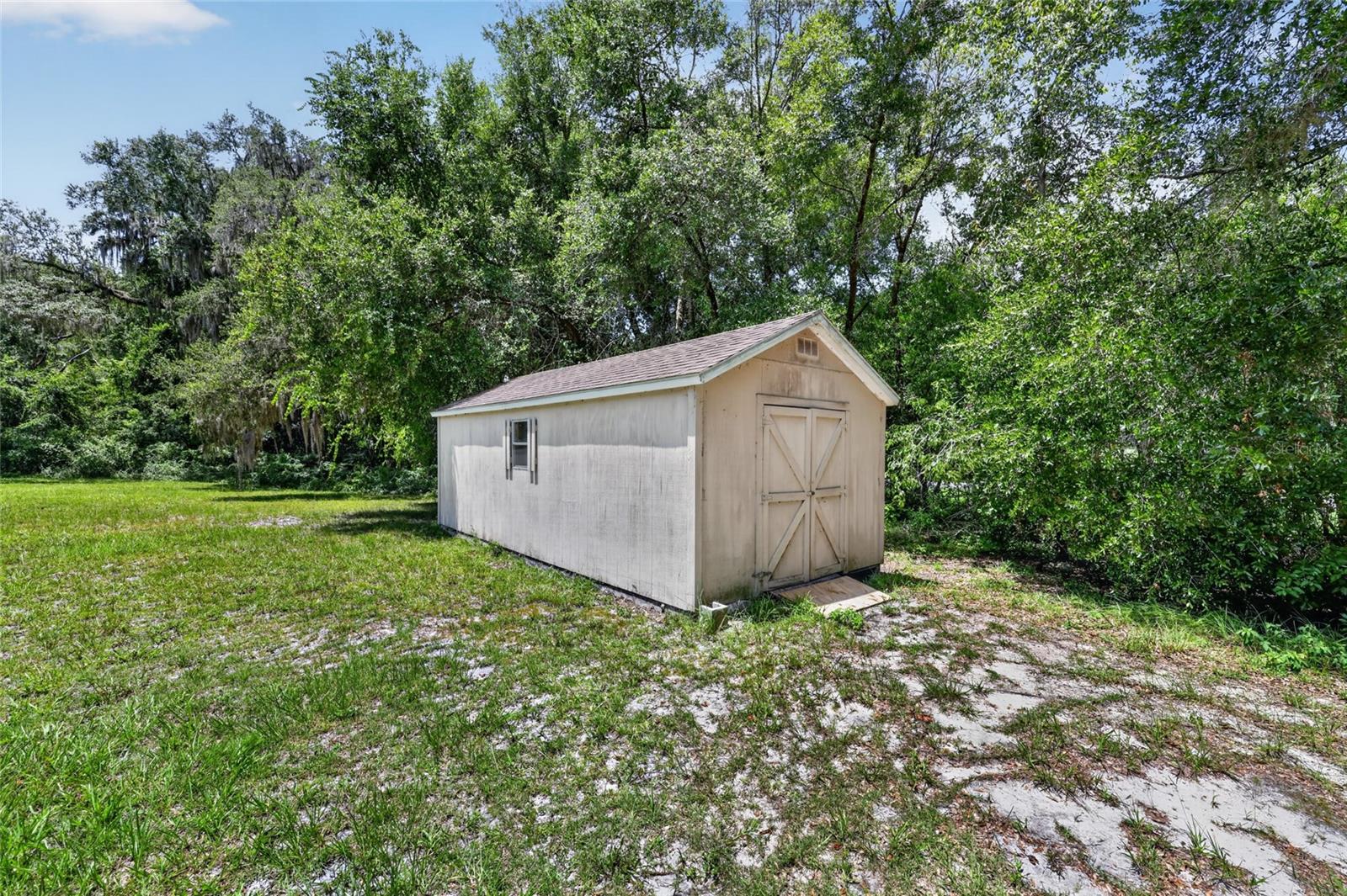 ROLLING RANCH ESTATE - Residential