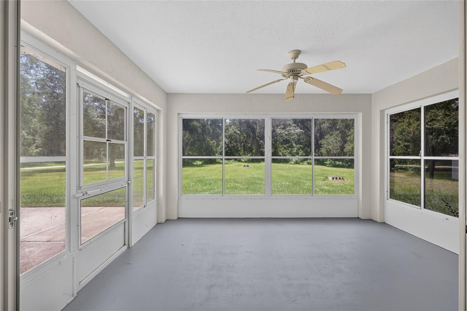 ROLLING RANCH ESTATE - Residential