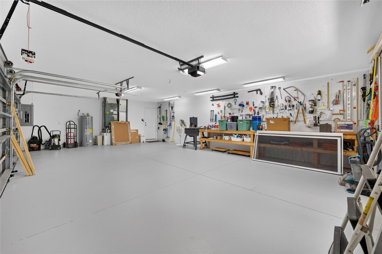 ROLLING RANCH ESTATE - Residential