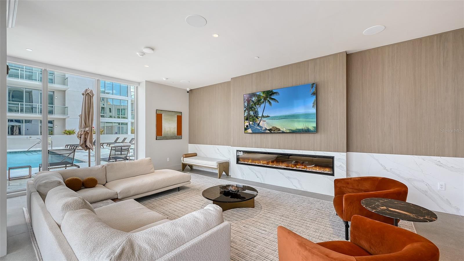 PENINSULA SARASOTA - Residential