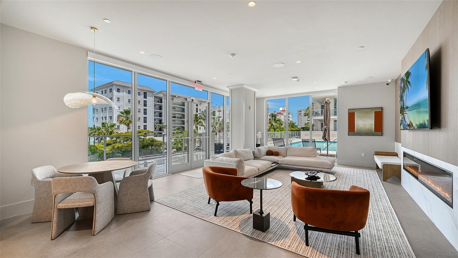 PENINSULA SARASOTA - Residential