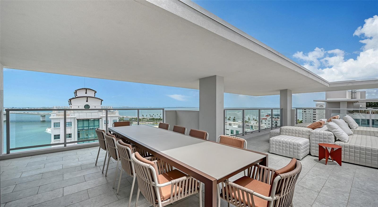 PENINSULA SARASOTA - Residential