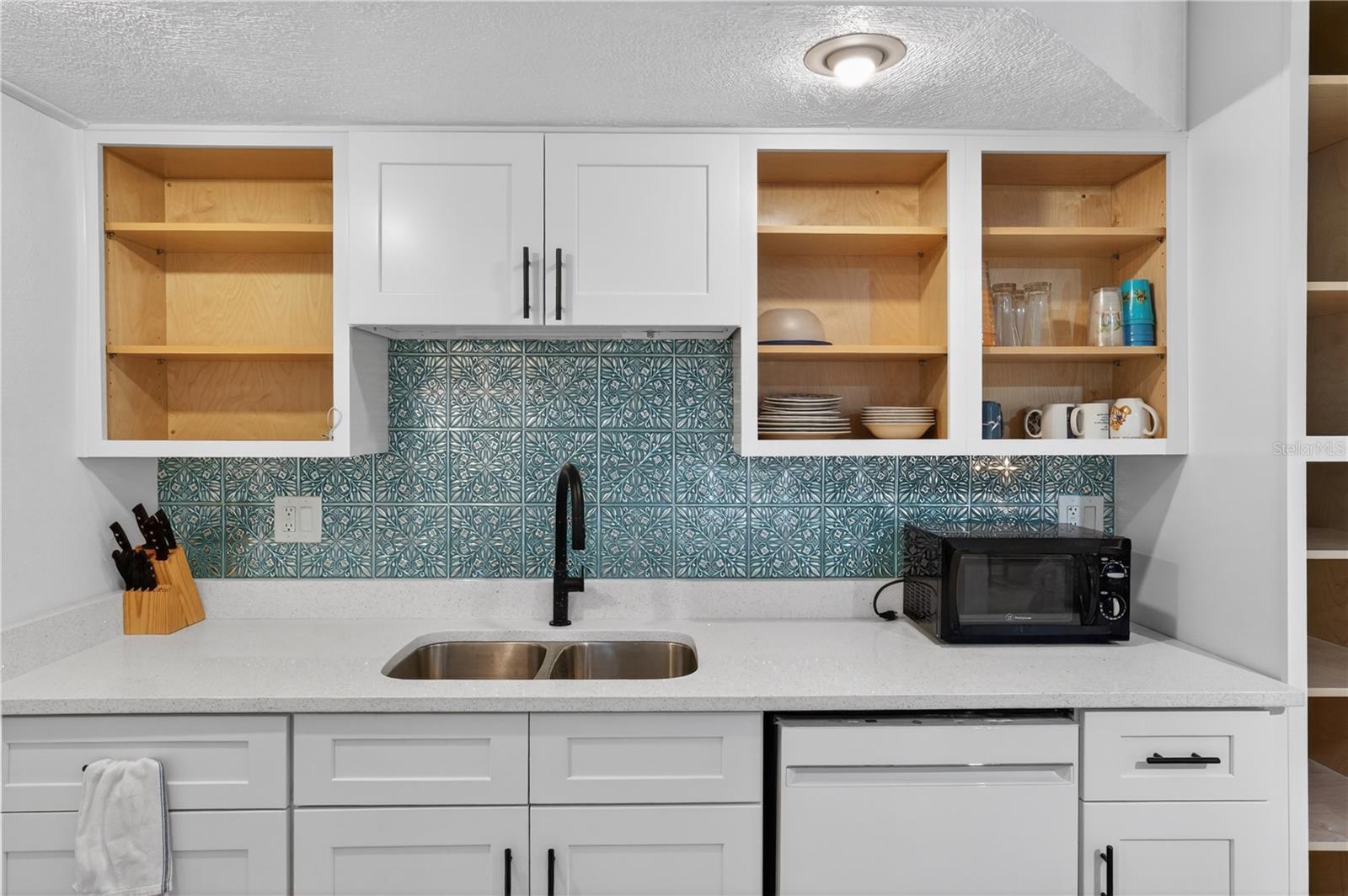 BOCA SHORES CONDO - Residential Lease