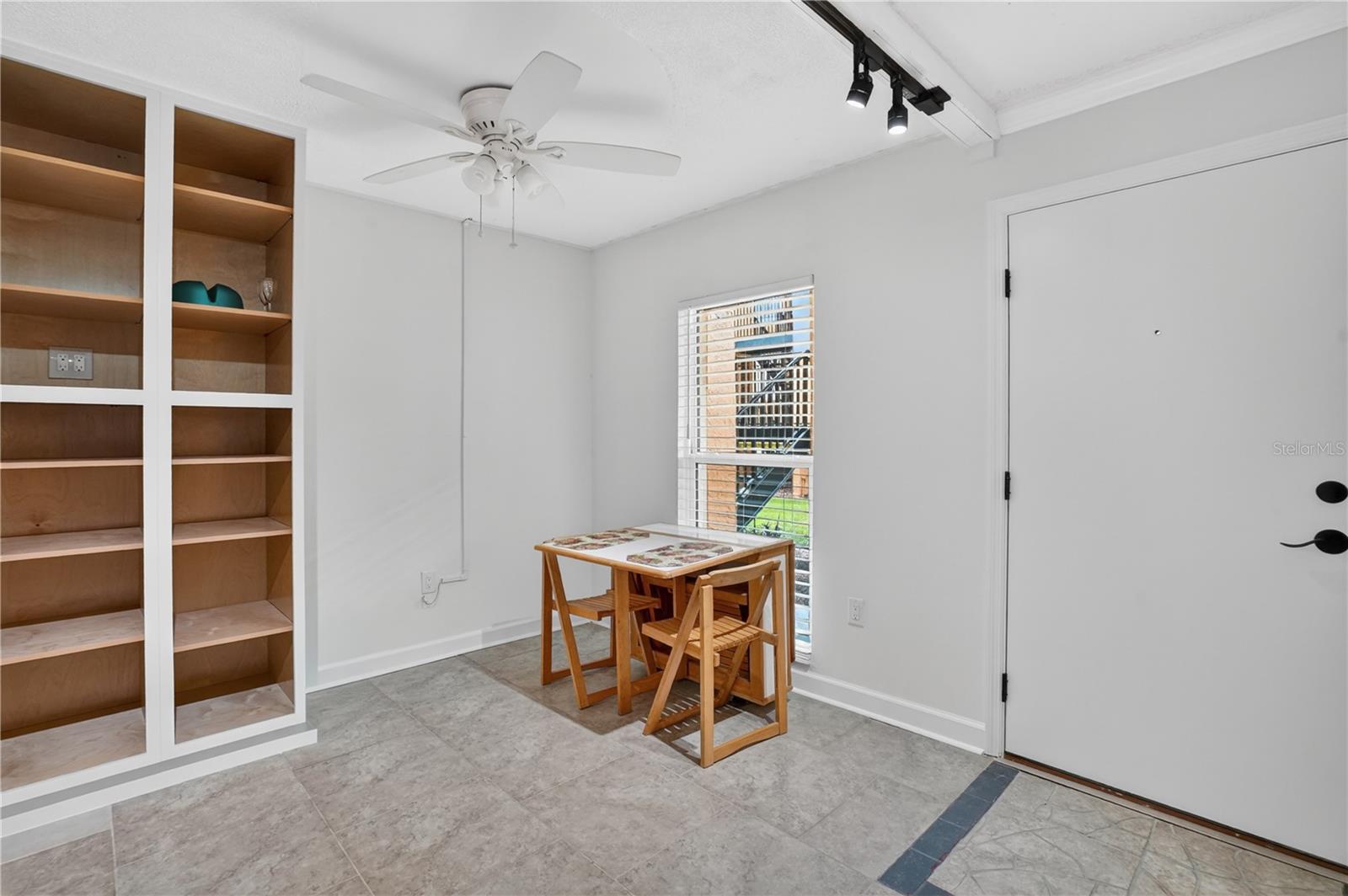 BOCA SHORES CONDO - Residential Lease