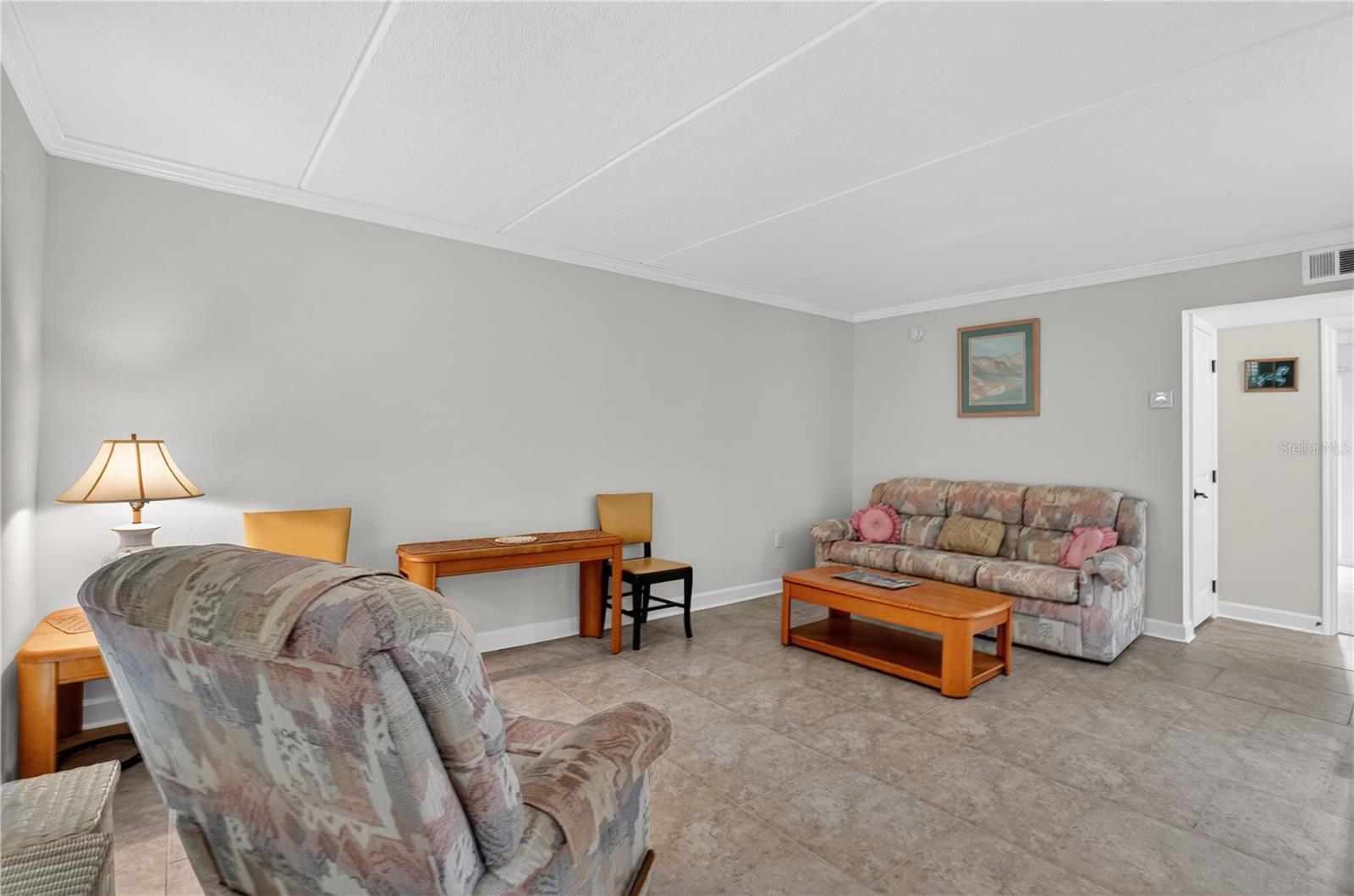 BOCA SHORES CONDO - Residential Lease