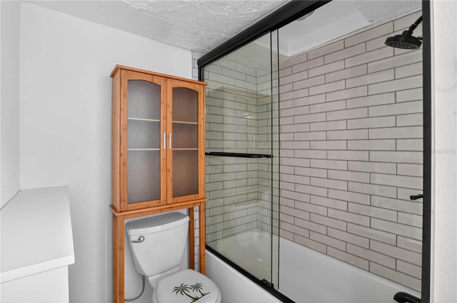 BOCA SHORES CONDO - Residential Lease